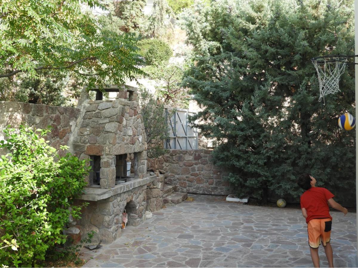 Serenity Villa Aegina Fantastic View Near The Beach Exterior photo